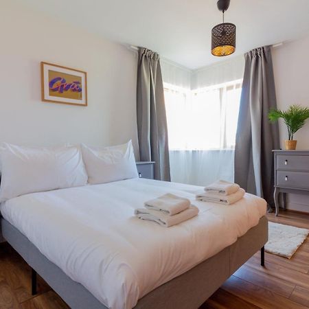 Guestready - Modern Stay By Pheonix Park Дублин Экстерьер фото